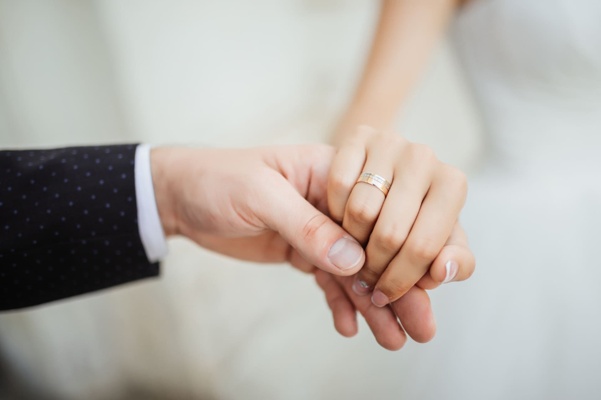 運命の人はどこにいる?特徴や出会う前のサイン